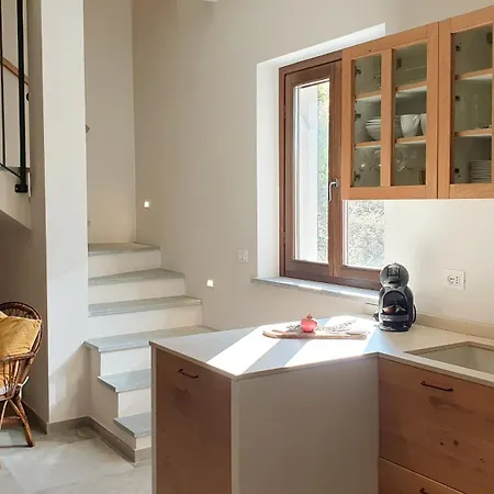 Bella Collina Apartman *