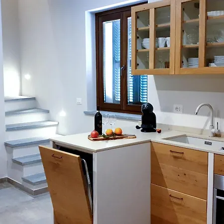 Bella Collina Apartman *